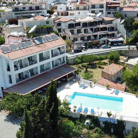 Pissouriana Apartments Exterior foto